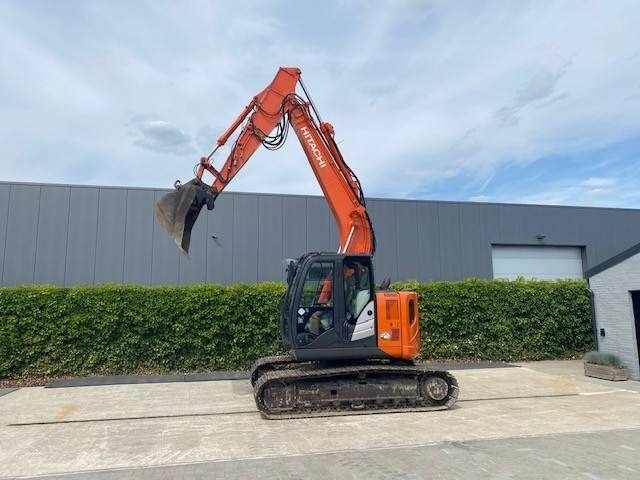 Hitachi ZX 135 US 5-B - Crawler excavator: picture 4 Hitachi ZX 135 US 5-B - Crawler excavator: picture 4