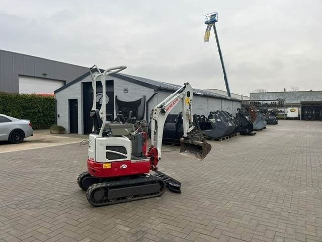 Takeuchi TB 210 R - Mini excavator: picture 3 Takeuchi TB 210 R - Mini excavator: picture 3