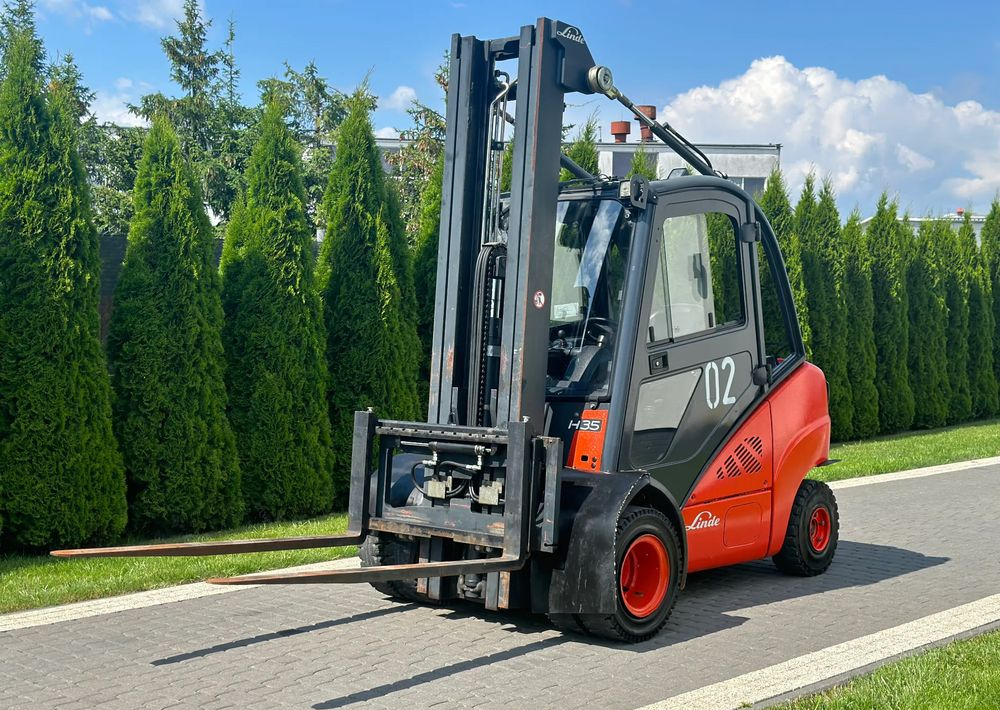 Linde H35T-01 - LPG forklift: picture 1 Linde H35T-01 - LPG forklift: picture 1