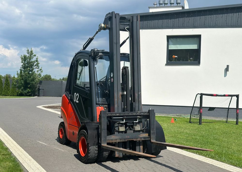 Linde H35T-01 - LPG forklift: picture 3 Linde H35T-01 - LPG forklift: picture 3