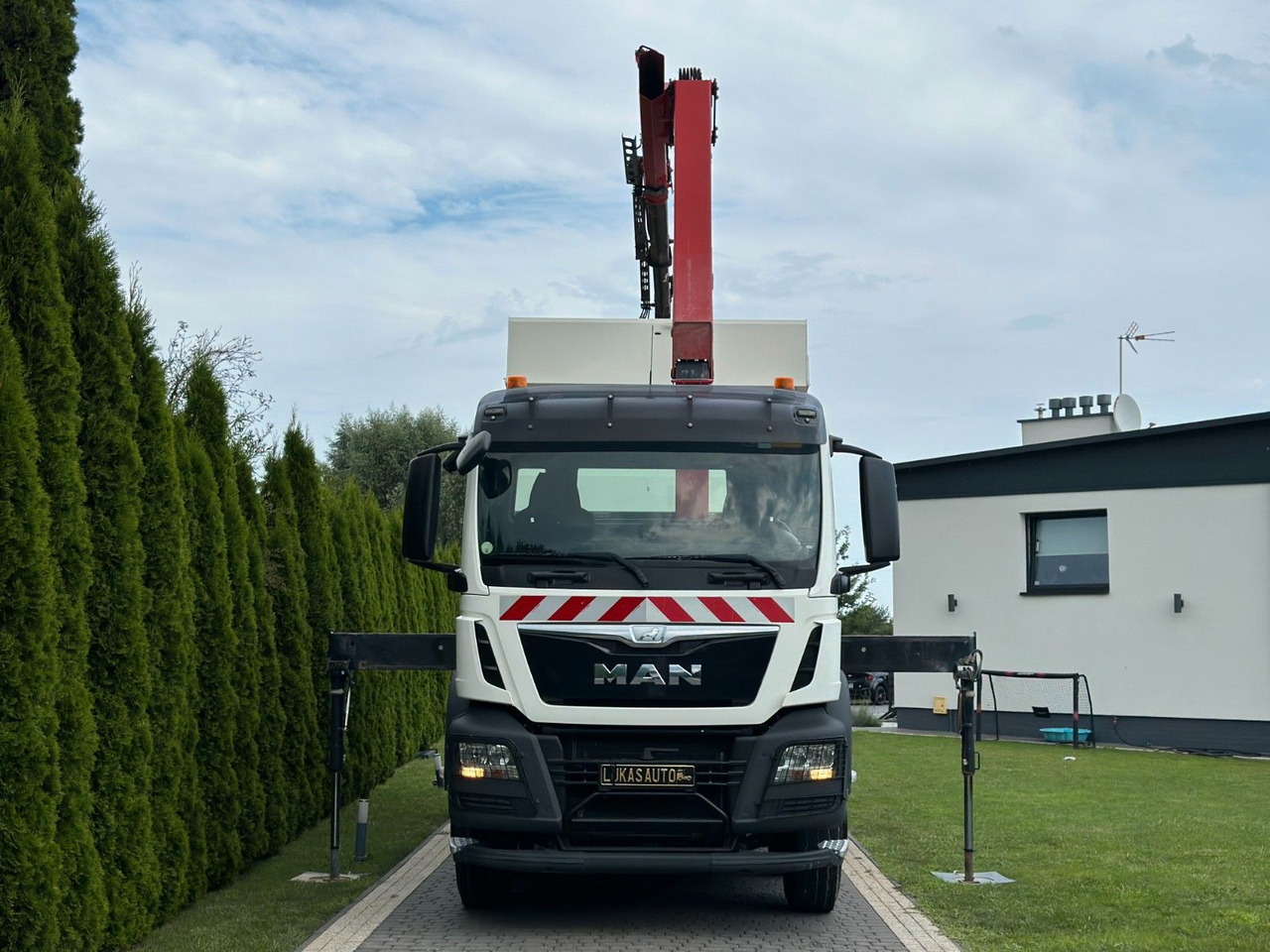 MAN TGS 440 / 8x4 /CRANE HMF 1530/ TIPPER - Crane truck: picture 5 MAN TGS 440 / 8x4 /CRANE HMF 1530/ TIPPER - Crane truck: picture 5