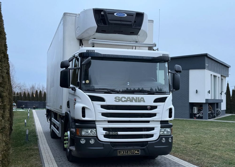 Scania P 280 CHEREAU CARRIER HAKÓWKA - Refrigerator truck: picture 4 Scania P 280 CHEREAU CARRIER HAKÓWKA - Refrigerator truck: picture 4