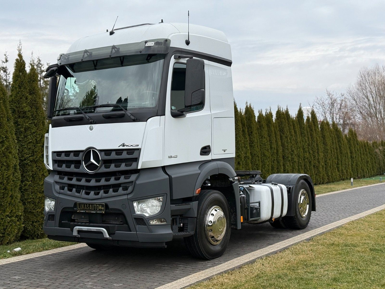 Mercedes-Benz AROCS 1843 HYDRAULIC - Tractor unit: picture 1 Mercedes-Benz AROCS 1843 HYDRAULIC - Tractor unit: picture 1