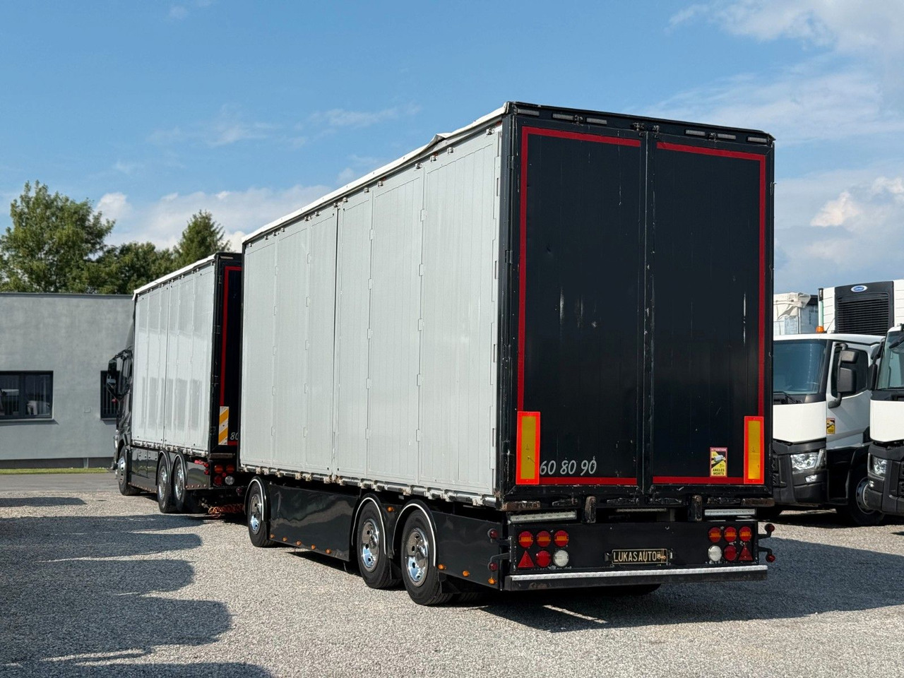 Box truck Volvo FH16 660 HP XL  TANDEM 6x2 LIMITED EDITION: picture 12