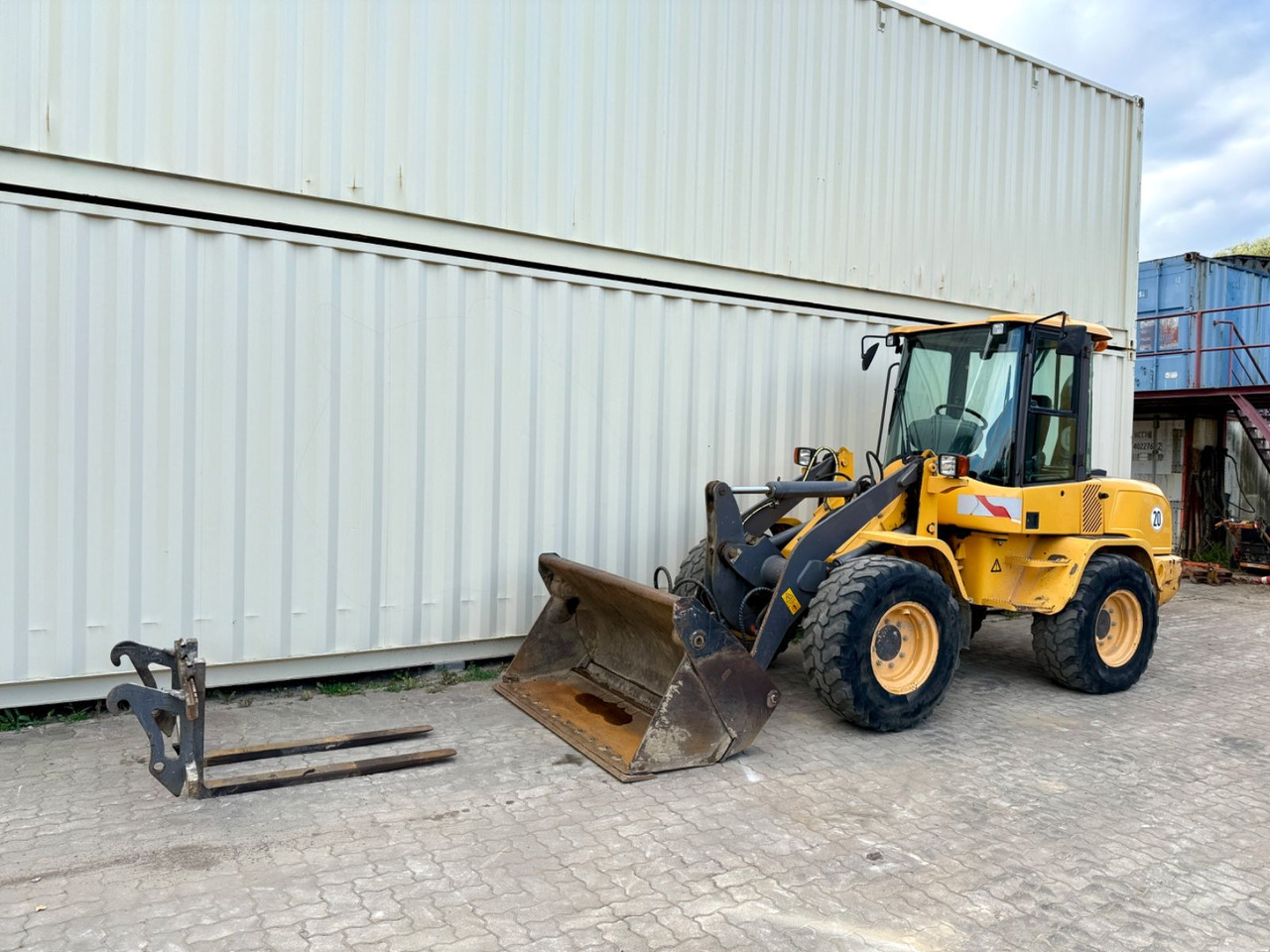 Volvo L30G / 2014 BJ / Klappschaufel + Gabel - Wheel loader: picture 5 Volvo L30G / 2014 BJ / Klappschaufel + Gabel - Wheel loader: picture 5