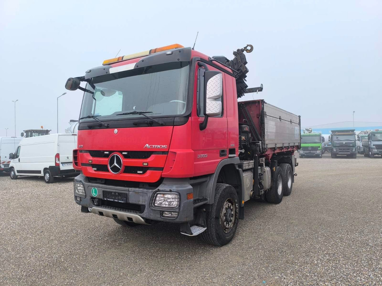 Mercedes-Benz ACTROS 3355 V8 6X6 HIAB 211 EP-5 HIPRO - Tipper, Crane truck: picture 3 Mercedes-Benz ACTROS 3355 V8 6X6 HIAB 211 EP-5 HIPRO - Tipper, Crane truck: picture 3
