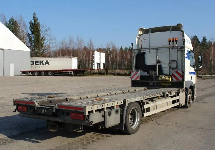 DAF CF 410 EURO 6 Laweta - Platforma super stan on lease DAF CF 410 EURO 6 Laweta - Platforma super stan: picture 8