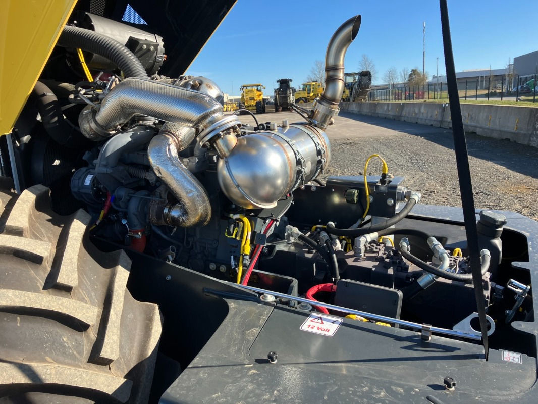 BOMAG DE BW 211 DH-5 Stage IV/TIER4f - Compactor: picture 5 BOMAG DE BW 211 DH-5 Stage IV/TIER4f - Compactor: picture 5