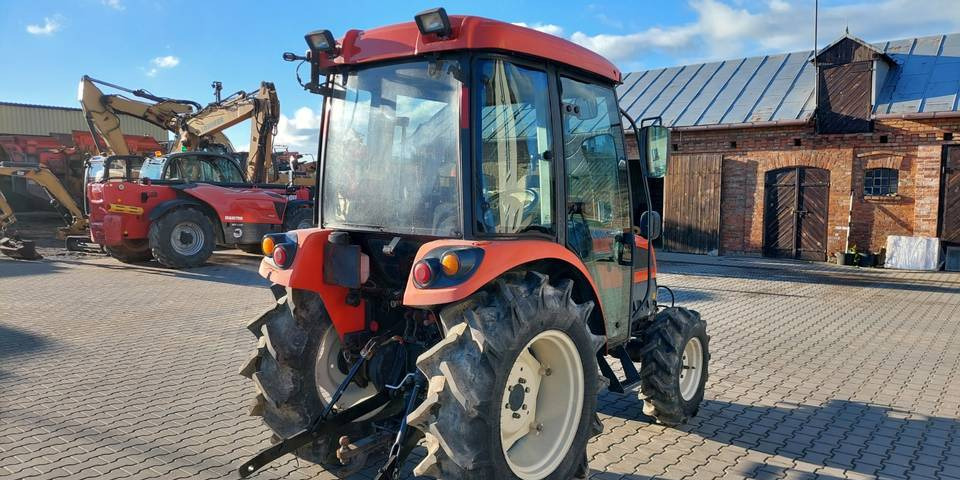 Farm tractor Kioti EX50 HST 50KM klimatyzacja przedni TUZ: picture 6 Farm tractor Kioti EX50 HST 50KM klimatyzacja przedni TUZ: picture 6