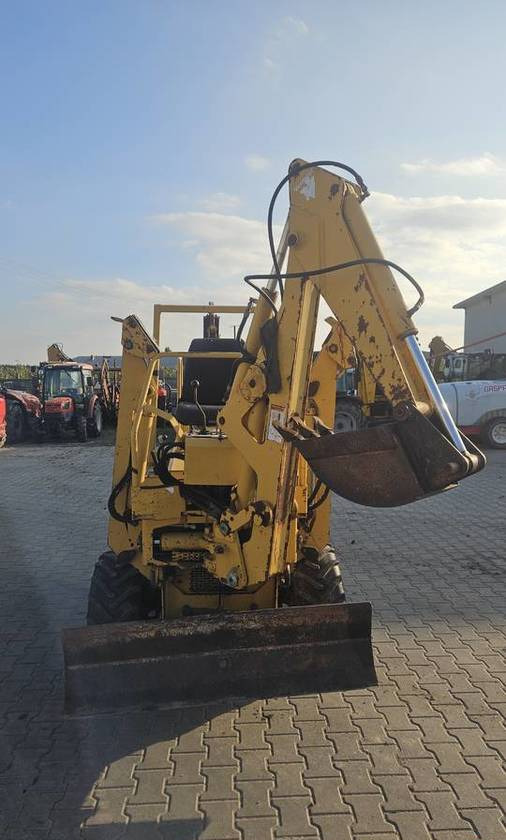 Koparka łańcuchowa Vermeer V3550 przesuw ramie kopiące pług - Trencher: picture 3 Koparka łańcuchowa Vermeer V3550 przesuw ramie kopiące pług - Trencher: picture 3