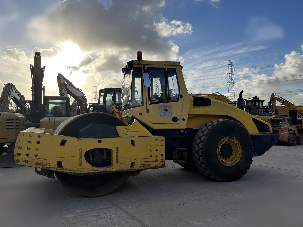 BOMAG BW226DH-4 - Roller: picture 1 BOMAG BW226DH-4 - Roller: picture 1