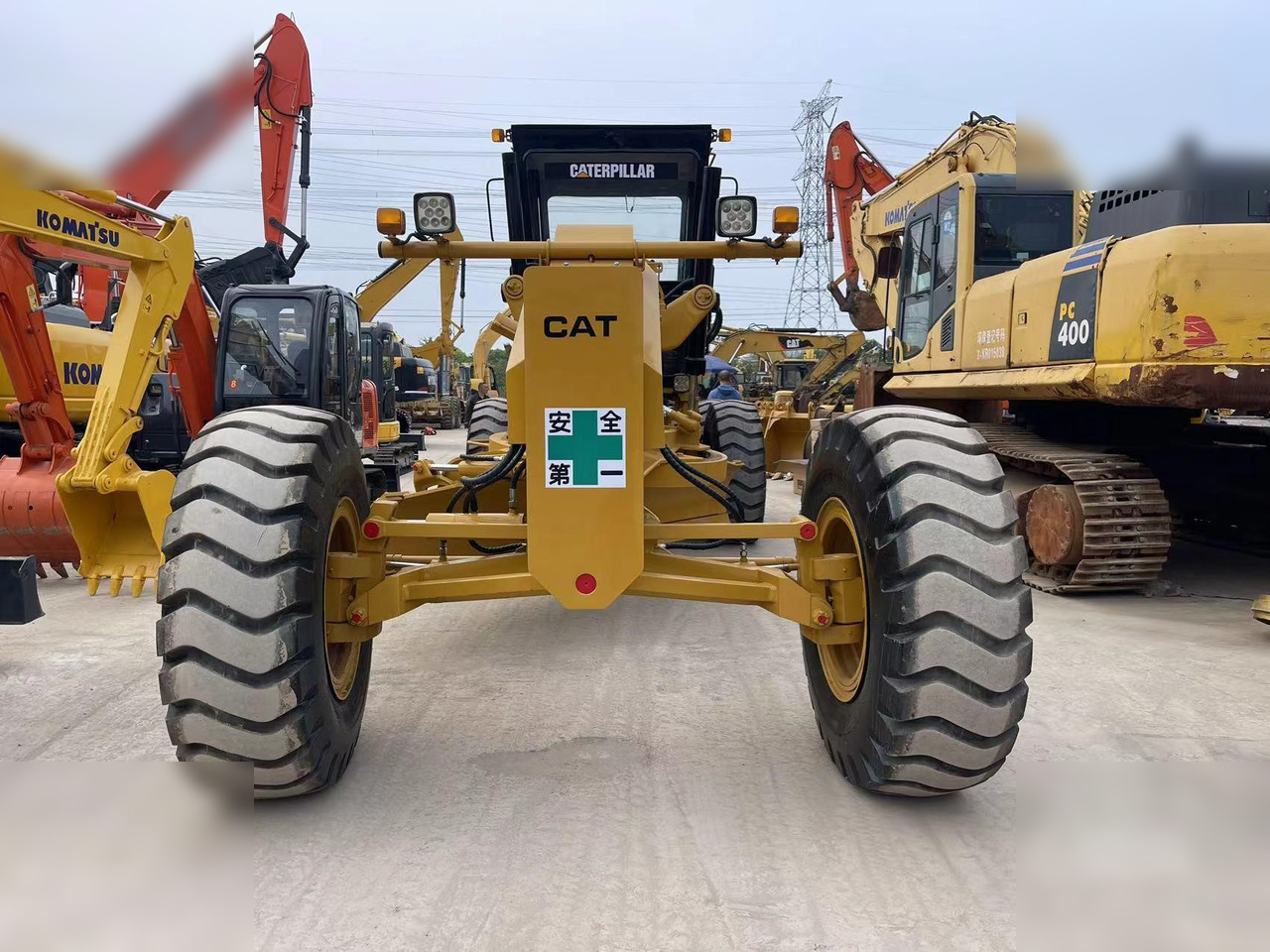 CATERPILLAR 140H - Grader: picture 5 CATERPILLAR 140H - Grader: picture 5