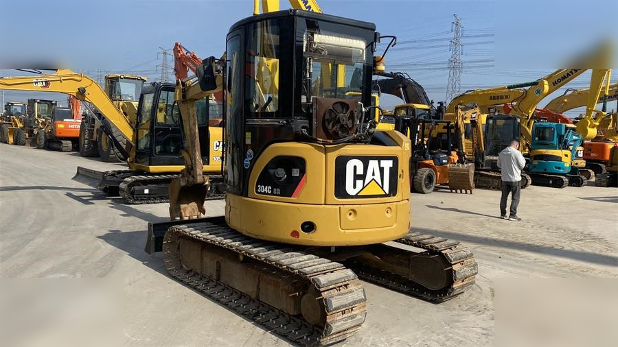 CATERPILLAR 304C - Mini excavator: picture 4 CATERPILLAR 304C - Mini excavator: picture 4