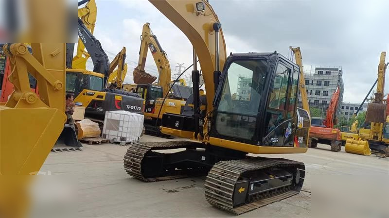 CATERPILLAR 312D - Crawler excavator: picture 1 CATERPILLAR 312D - Crawler excavator: picture 1