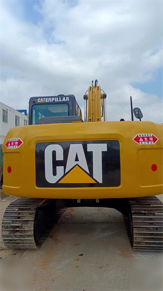CATERPILLAR 312D - Crawler excavator: picture 2 CATERPILLAR 312D - Crawler excavator: picture 2