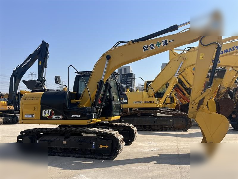 CATERPILLAR 312D2 GC - Crawler excavator: picture 1 CATERPILLAR 312D2 GC - Crawler excavator: picture 1