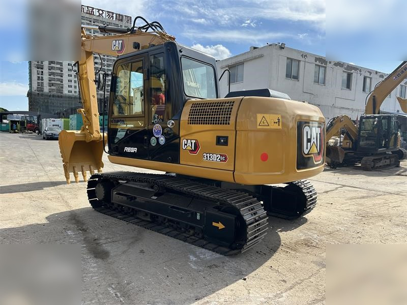 CATERPILLAR 313D2 - Crawler excavator: picture 2 CATERPILLAR 313D2 - Crawler excavator: picture 2