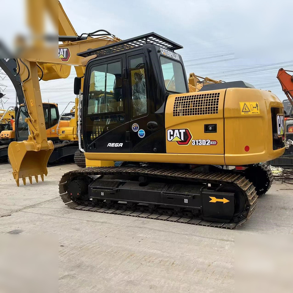 CATERPILLAR 313D2 GC - Crawler excavator: picture 1 CATERPILLAR 313D2 GC - Crawler excavator: picture 1