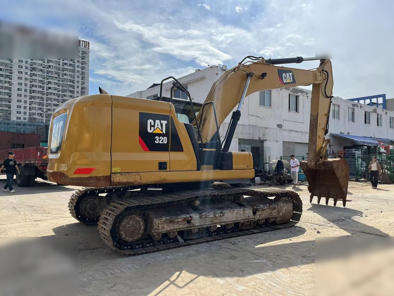 CATERPILLAR 320 - Crawler excavator: picture 4 CATERPILLAR 320 - Crawler excavator: picture 4