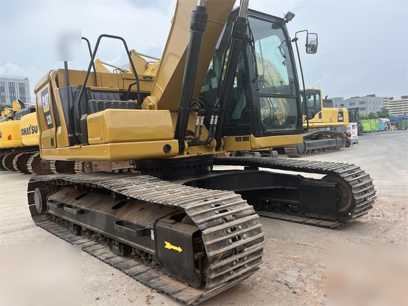 CATERPILLAR 320 - Crawler excavator: picture 4 CATERPILLAR 320 - Crawler excavator: picture 4