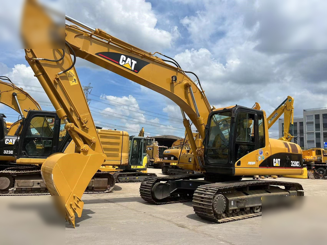 CATERPILLAR 320CL - Crawler excavator: picture 5 CATERPILLAR 320CL - Crawler excavator: picture 5