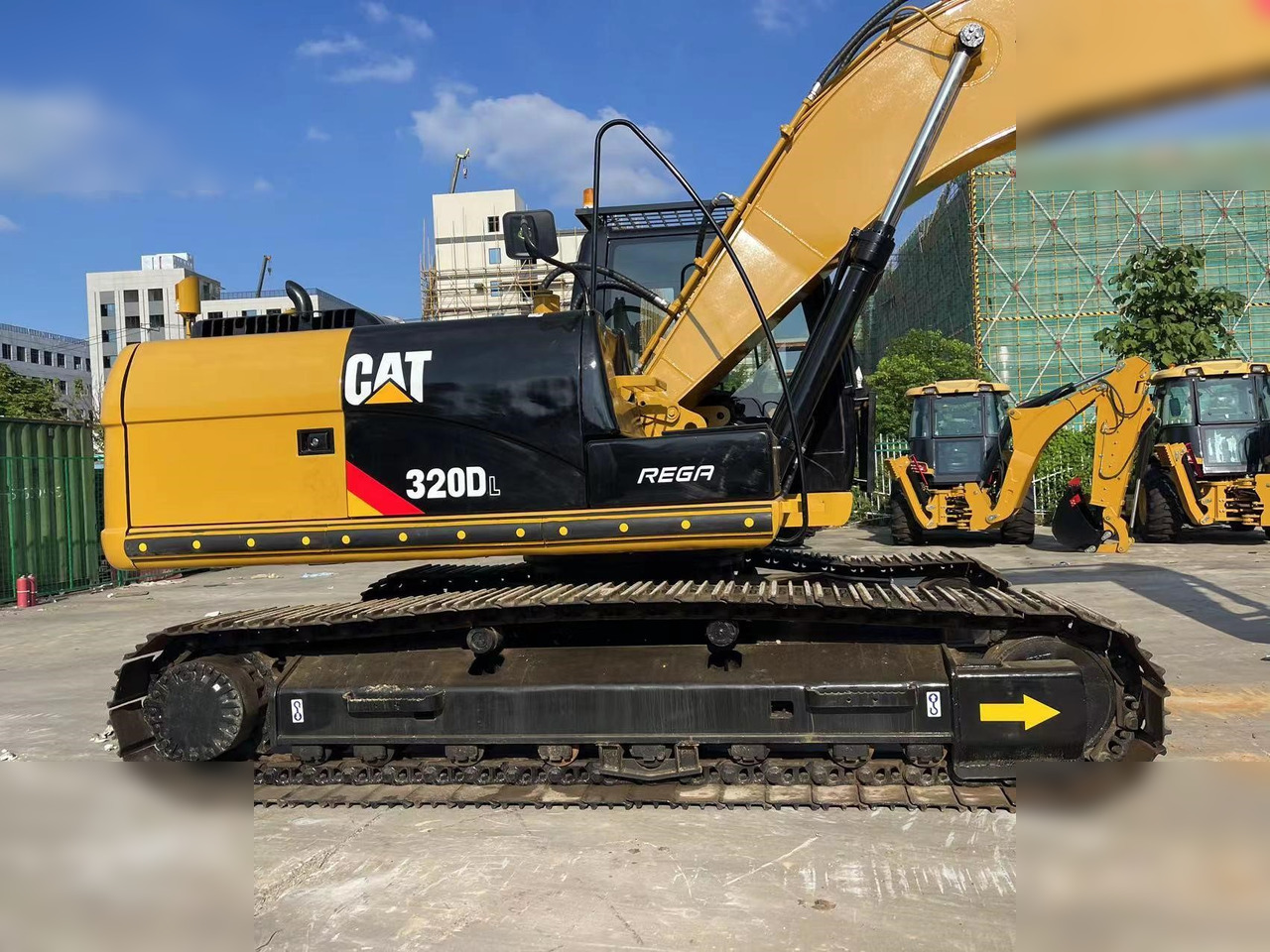CATERPILLAR 320DL - Crawler excavator: picture 3 CATERPILLAR 320DL - Crawler excavator: picture 3
