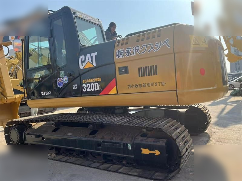 CATERPILLAR 320DL - Crawler excavator: picture 5 CATERPILLAR 320DL - Crawler excavator: picture 5