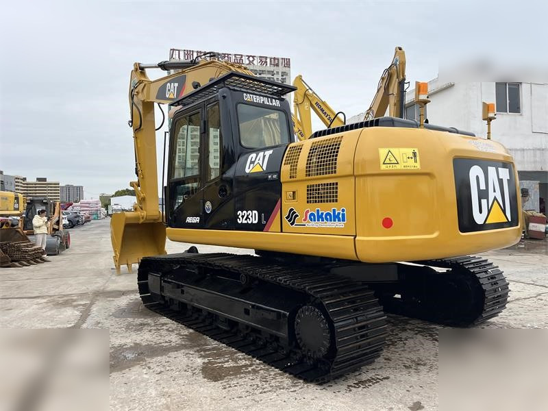 CATERPILLAR 323DL - Crawler excavator: picture 5 CATERPILLAR 323DL - Crawler excavator: picture 5