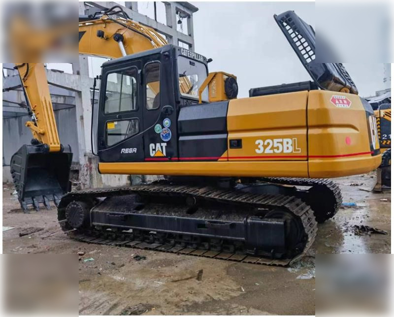 CATERPILLAR 325BL - Crawler excavator: picture 1 CATERPILLAR 325BL - Crawler excavator: picture 1