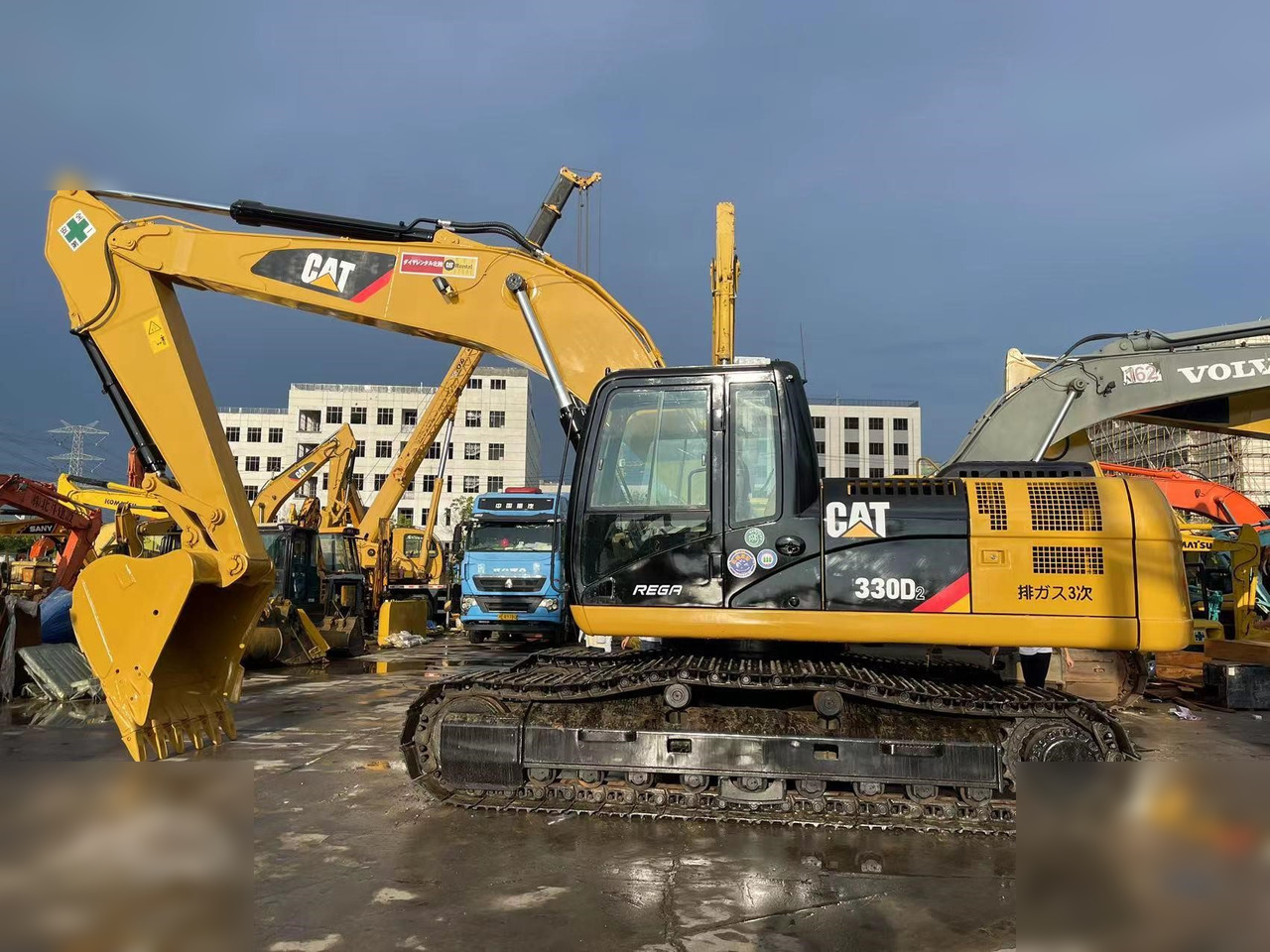 CATERPILLAR 330D - Crawler excavator: picture 1 CATERPILLAR 330D - Crawler excavator: picture 1