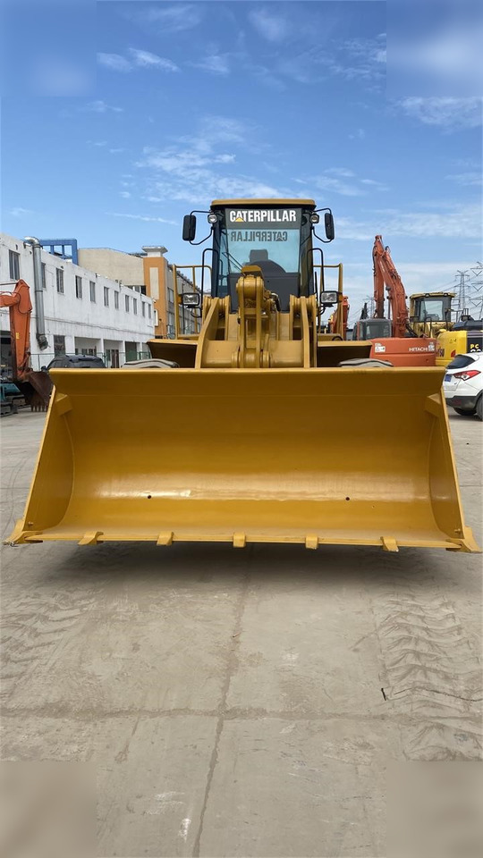 CATERPILLAR 966L - Wheel loader: picture 4 CATERPILLAR 966L - Wheel loader: picture 4