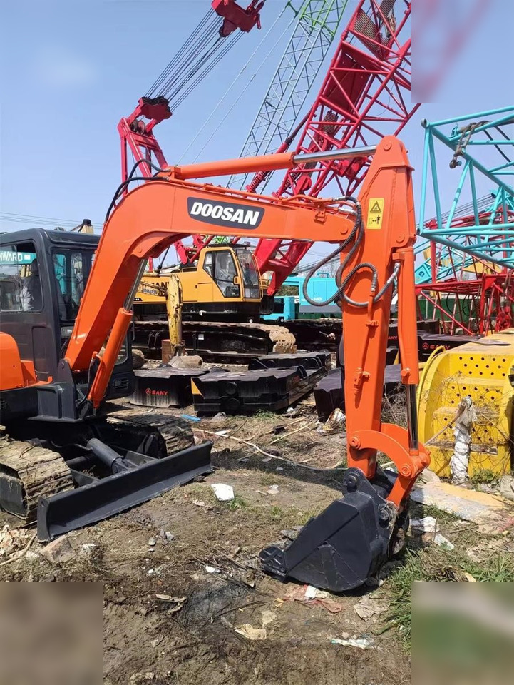 DOOSAN DH55 - Mini excavator: picture 4 DOOSAN DH55 - Mini excavator: picture 4