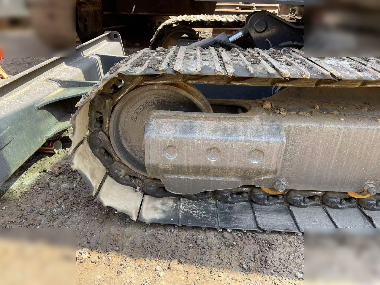 DOOSAN DX60-9C - Crawler excavator: picture 3 DOOSAN DX60-9C - Crawler excavator: picture 3