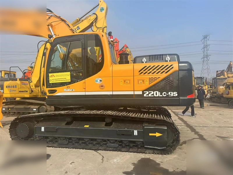 HYUNDAI ROBEX 220 LC-9S - Crawler excavator: picture 4 HYUNDAI ROBEX 220 LC-9S - Crawler excavator: picture 4