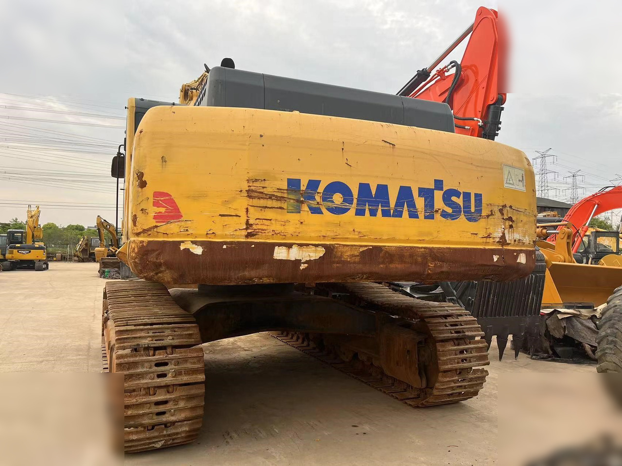 KOMATSU PC400-8 - Crawler excavator: picture 5 KOMATSU PC400-8 - Crawler excavator: picture 5