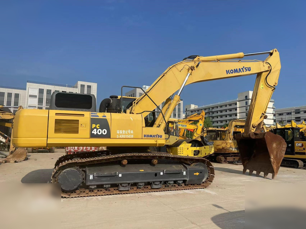 KOMATSU PC400-8R - Crawler excavator: picture 1 KOMATSU PC400-8R - Crawler excavator: picture 1