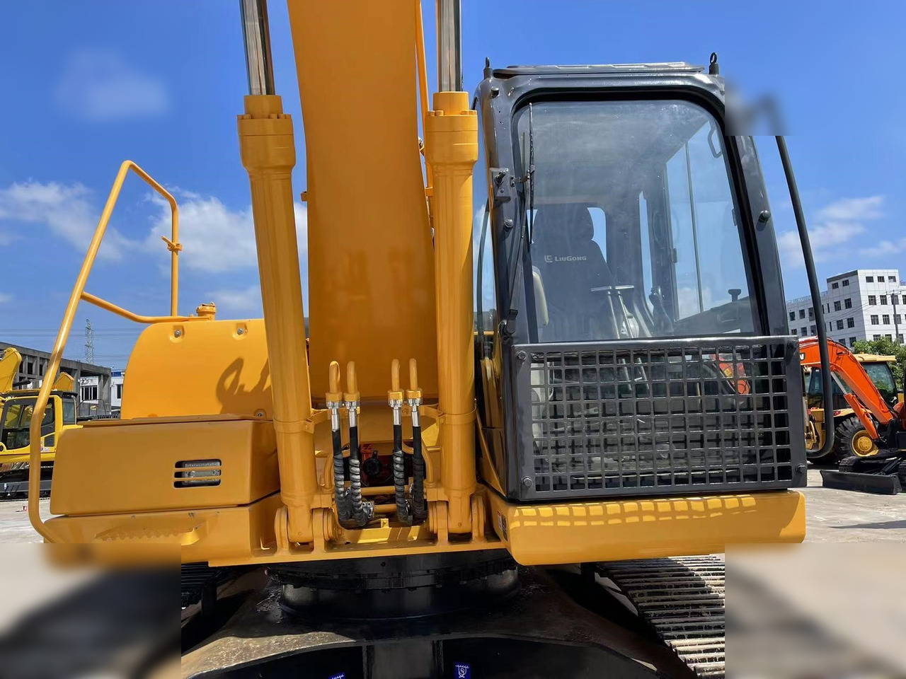 LIUGONG 922D - Crawler excavator: picture 5 LIUGONG 922D - Crawler excavator: picture 5