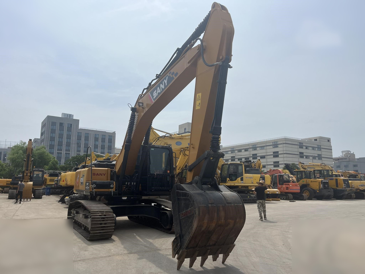 SANY SY215C - Crawler excavator: picture 4 SANY SY215C - Crawler excavator: picture 4