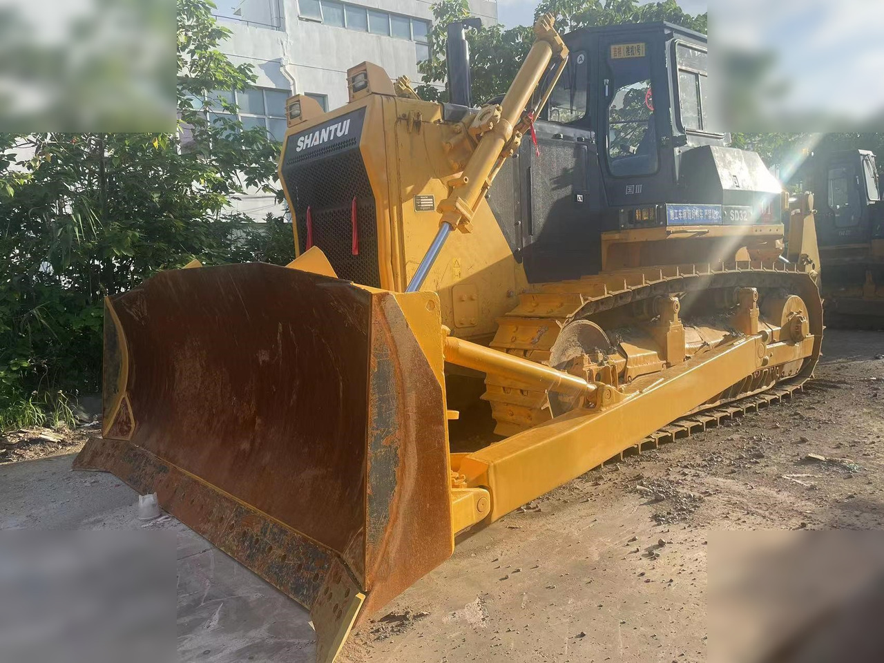 SHANTUI SD32 - Bulldozer: picture 3 SHANTUI SD32 - Bulldozer: picture 3