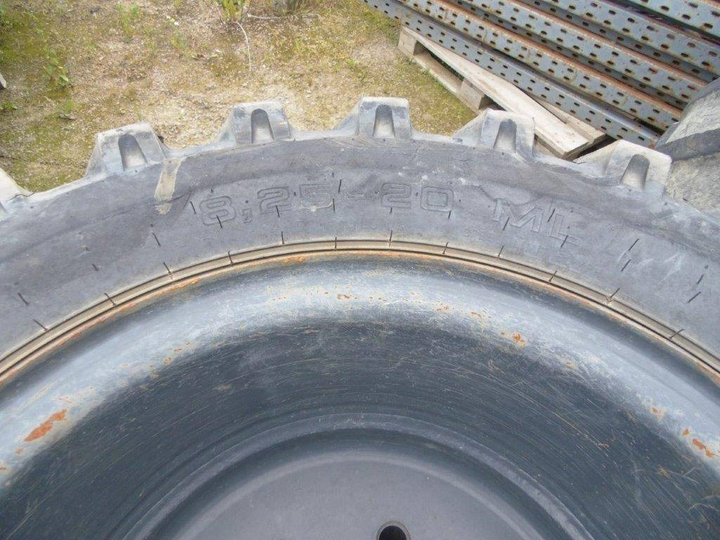 Däck + Fälg Passande Take-Job TB295 - Tire for Construction machinery: picture 1 Däck + Fälg Passande Take-Job TB295 - Tire for Construction machinery: picture 1