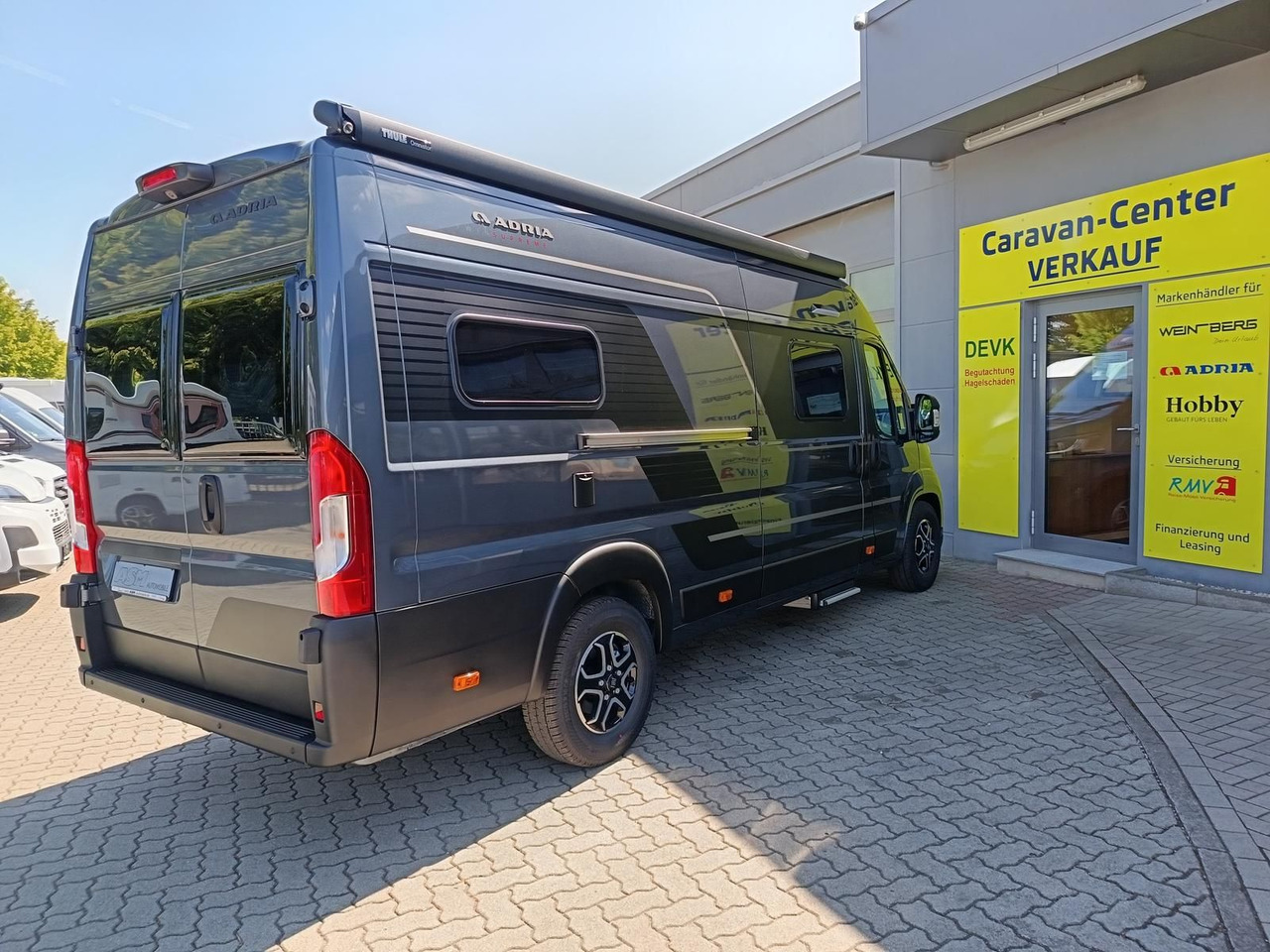 Adria Twin Edition 640 SGX Maxi 132kW*LED*HUBBETT* - Camper van: picture 5 Adria Twin Edition 640 SGX Maxi 132kW*LED*HUBBETT* - Camper van: picture 5