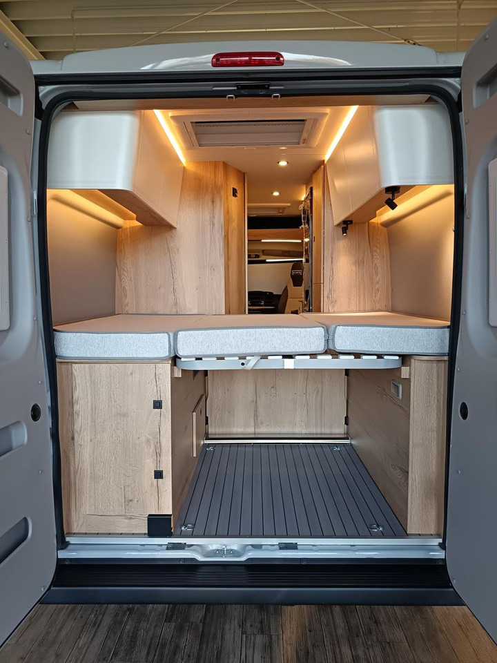 Clever Celebration 600 MJ24*AHK*MARKISE*ACC*R-KAM*RADIO - Camper van: picture 4 Clever Celebration 600 MJ24*AHK*MARKISE*ACC*R-KAM*RADIO - Camper van: picture 4