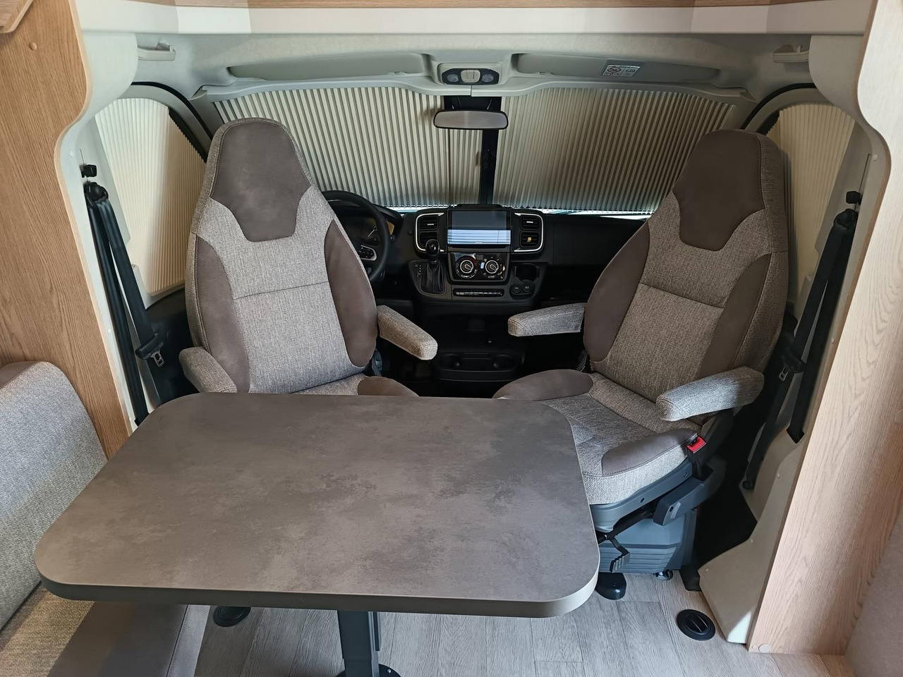 Semi-integrated motorhome Hobby Ontour C680 GE*AUTOMATIK*LITHIUM*MARKISE*SOFORT*: picture 15