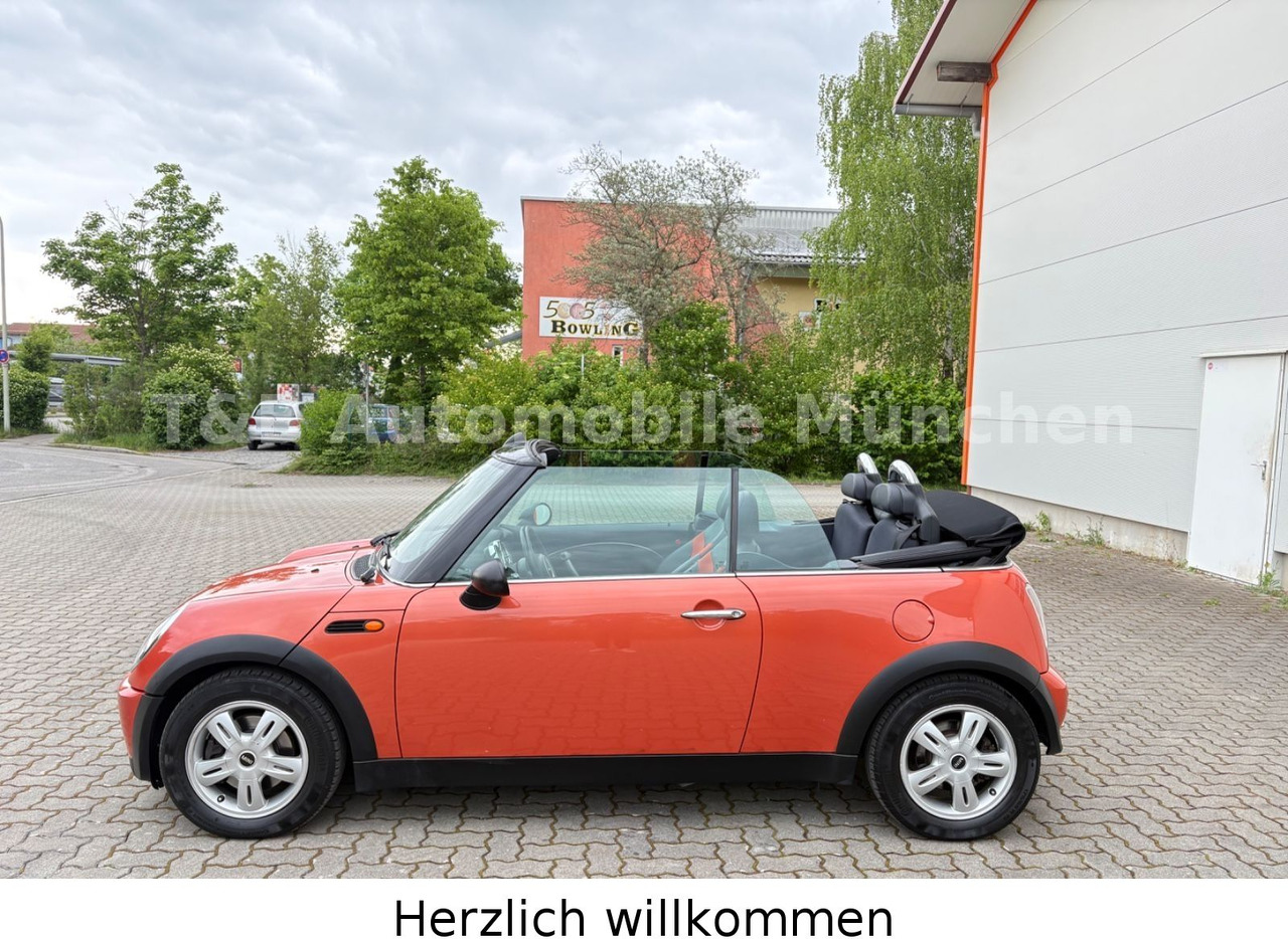 MINI ONE CABRIO*Klima*Leder*Navi*Sitzheiz*1.Hand* - Car: picture 2 MINI ONE CABRIO*Klima*Leder*Navi*Sitzheiz*1.Hand* - Car: picture 2