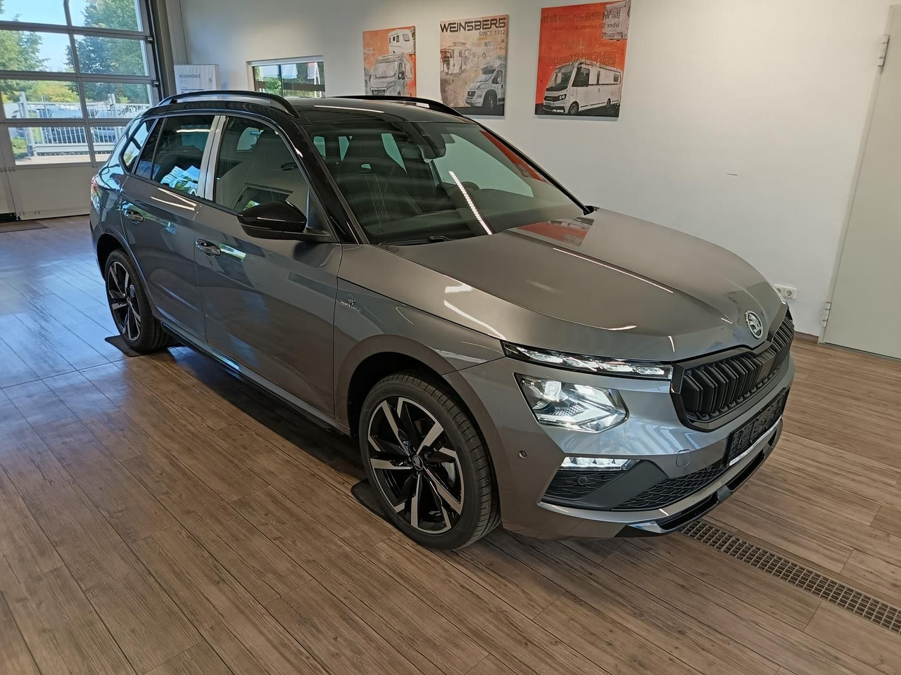 Skoda Kamiq Monte Carlo 1,5 TSI DSG*AHK*PANO*LED*ACC* - SUV: picture 3 Skoda Kamiq Monte Carlo 1,5 TSI DSG*AHK*PANO*LED*ACC* - SUV: picture 3