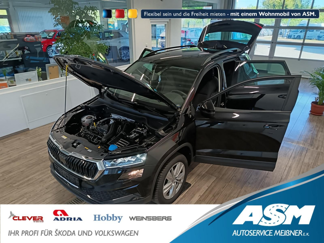Skoda Karoq Selection 1,5TSI*NAVI*AHK-VORBER*LED*R-KAM - SUV: picture 1 Skoda Karoq Selection 1,5TSI*NAVI*AHK-VORBER*LED*R-KAM - SUV: picture 1