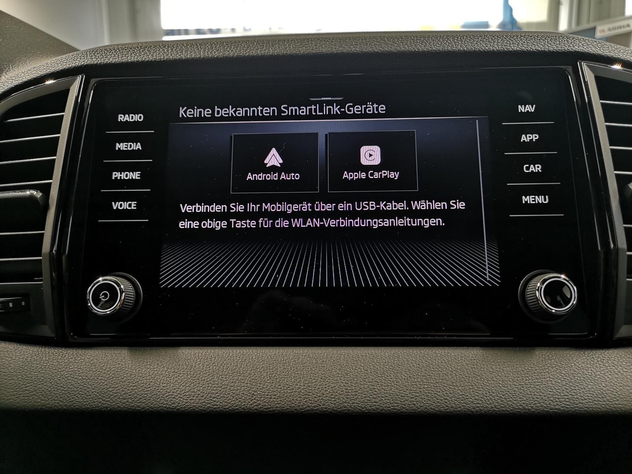SUV Skoda Karoq Sportline 2,0TDI DSG 4x4*PSD*AHK*360°*NAVI: picture 13