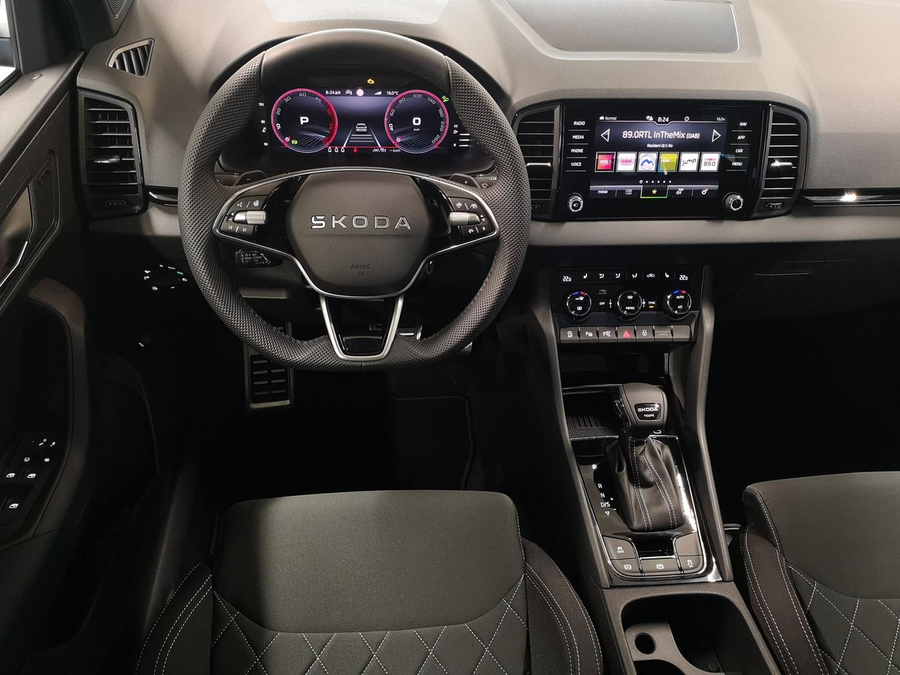 SUV Skoda Karoq Sportline 2,0TDI DSG 4x4*PSD*AHK*360°*NAVI: picture 7