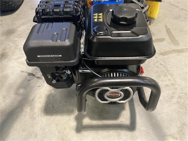 BCS 706 inkl. 80 cm fejemaskine - Industrial sweeper: picture 5 BCS 706 inkl. 80 cm fejemaskine - Industrial sweeper: picture 5