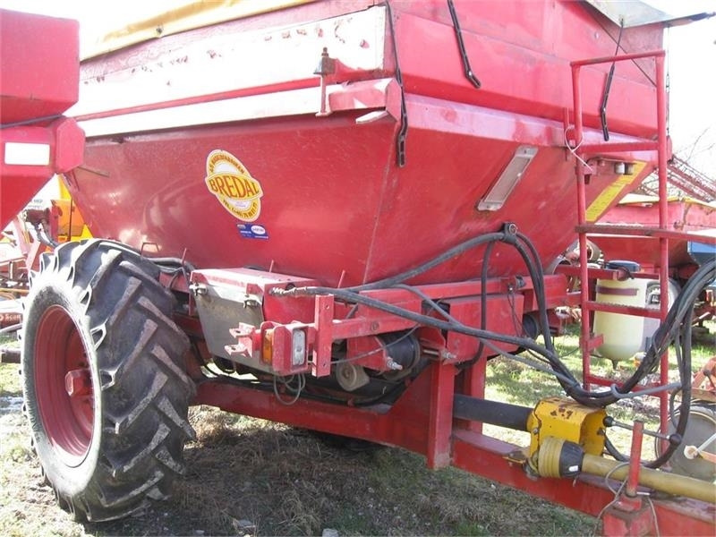 Bredal B 4 - Fertilizer spreader: picture 1 Bredal B 4 - Fertilizer spreader: picture 1